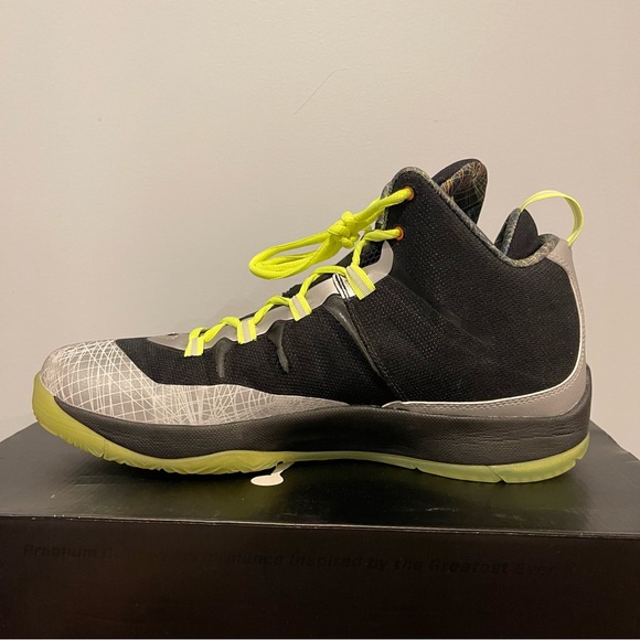 Nike Air Jordan Super Fly 2 Christmas - Sz 11 - Picture 5 of 7